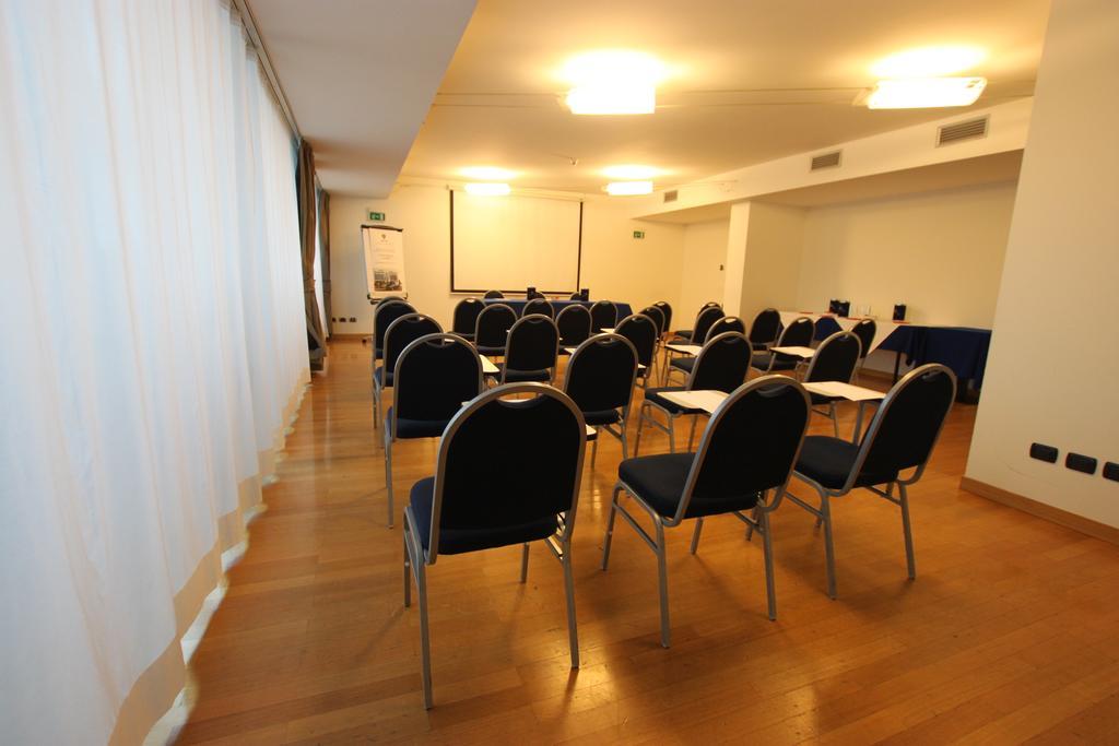 Golf Hotel Milano Opera Εξωτερικό φωτογραφία